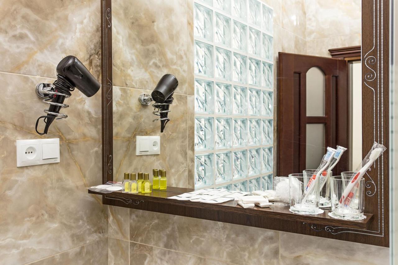 Hotel Baron أوديسا المظهر الخارجي الصورة