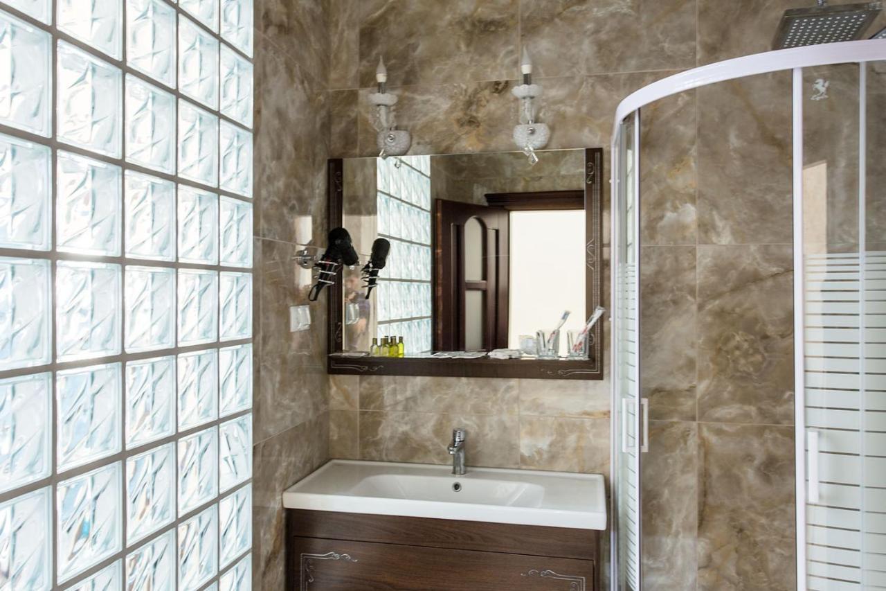 Hotel Baron أوديسا المظهر الخارجي الصورة