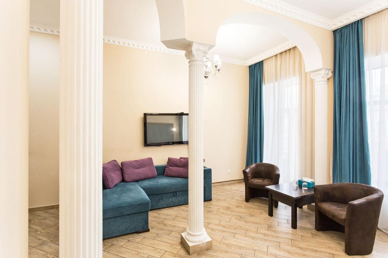 Hotel Baron أوديسا المظهر الخارجي الصورة