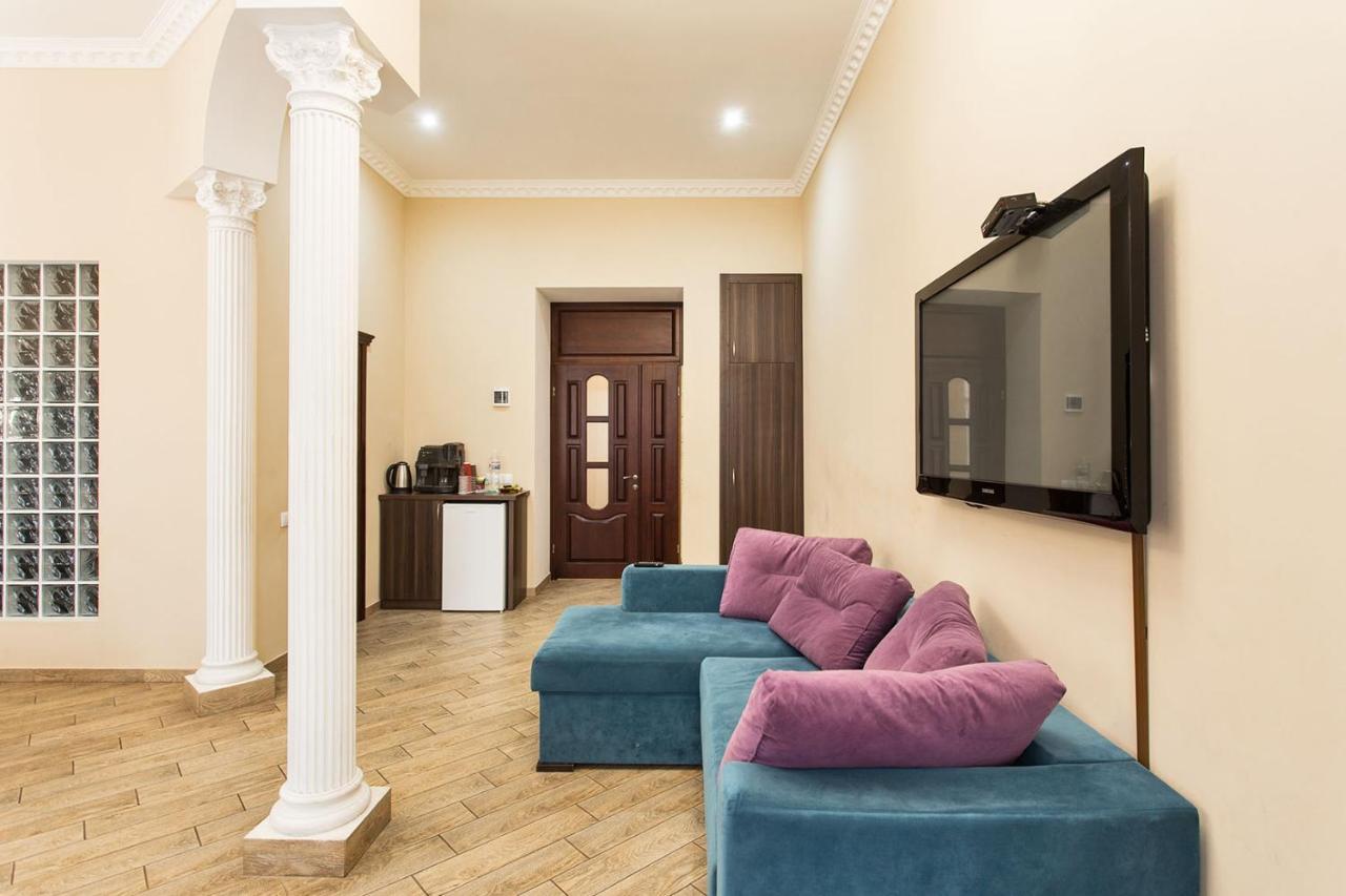 Hotel Baron أوديسا المظهر الخارجي الصورة