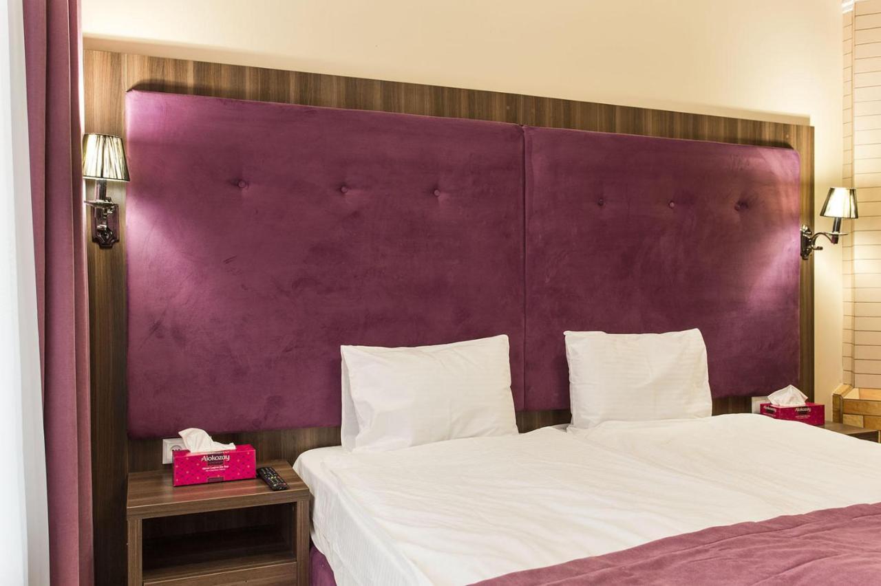 Hotel Baron أوديسا المظهر الخارجي الصورة