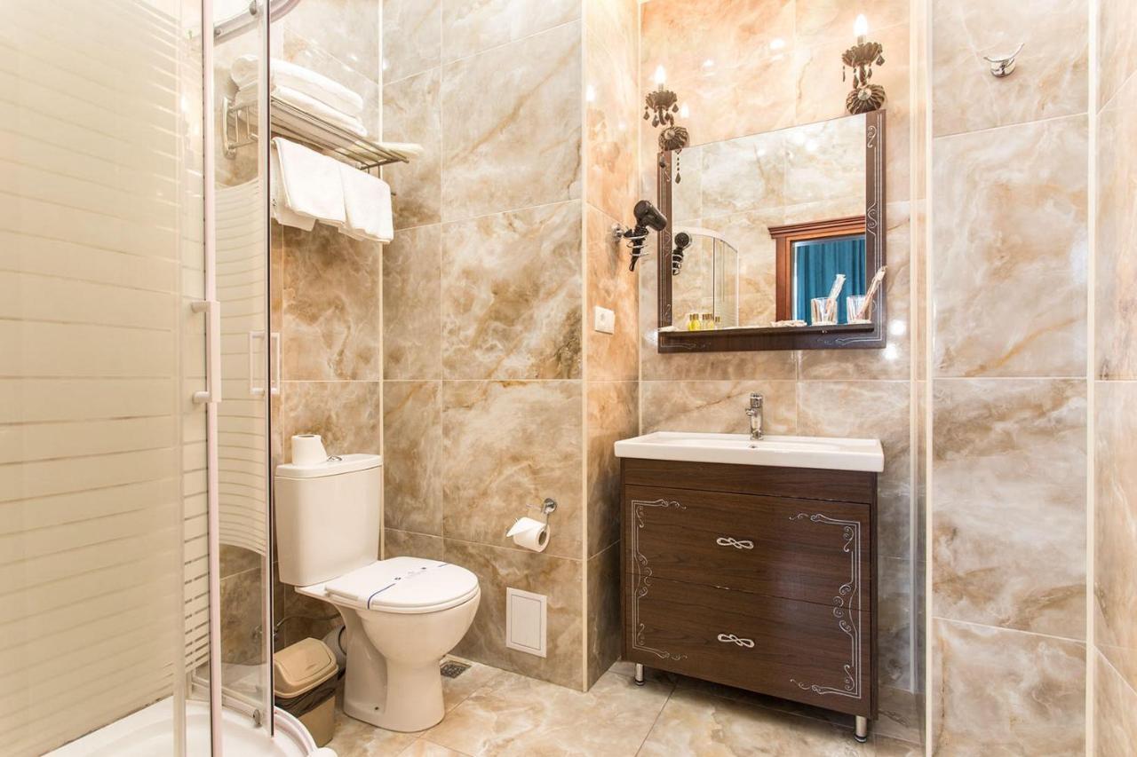 Hotel Baron أوديسا المظهر الخارجي الصورة