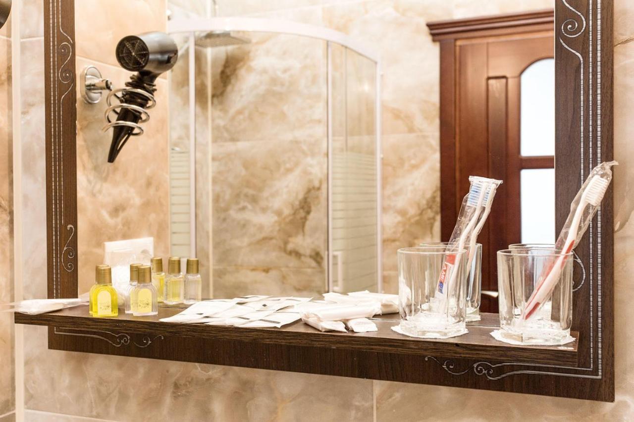 Hotel Baron أوديسا المظهر الخارجي الصورة