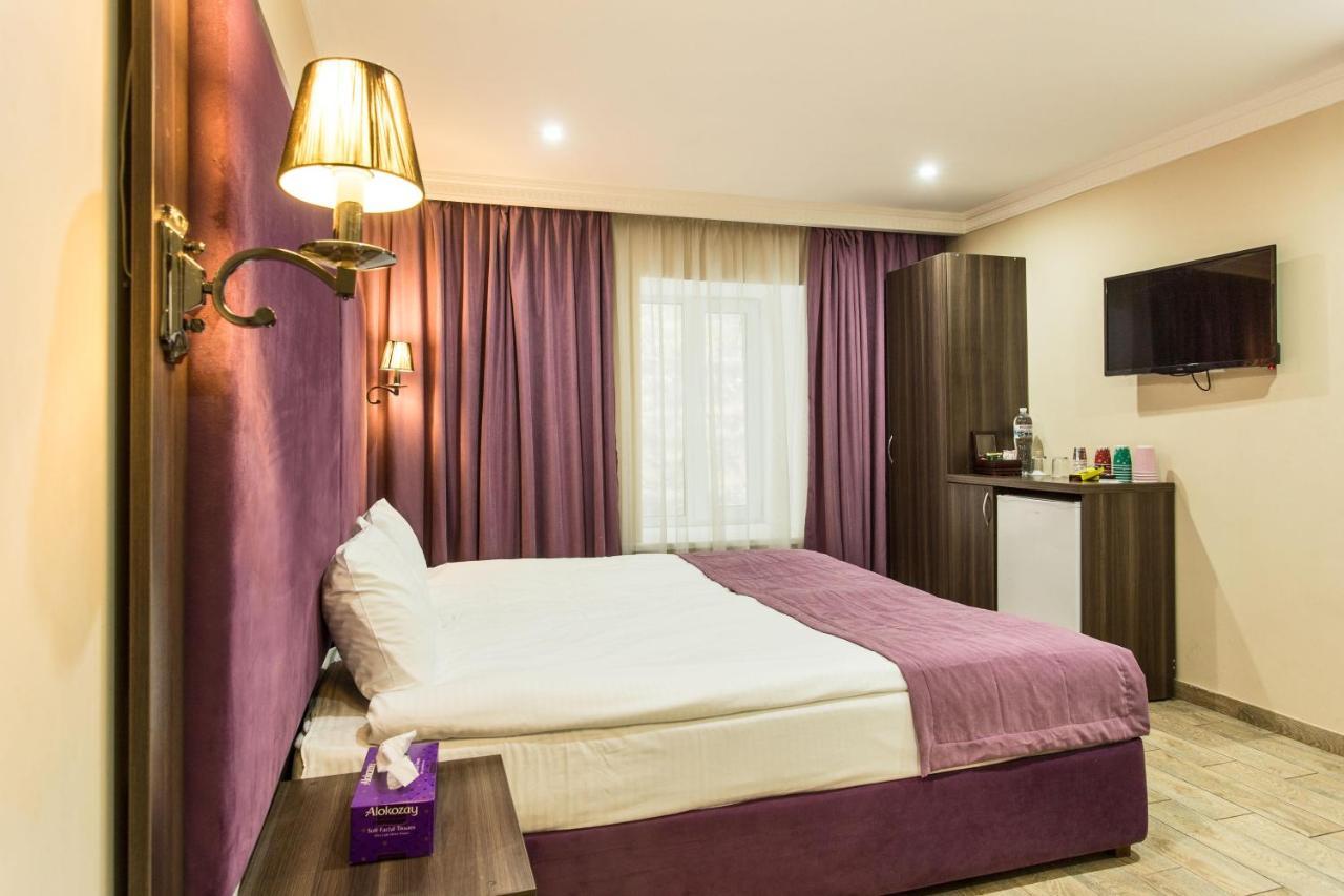 Hotel Baron أوديسا الغرفة الصورة