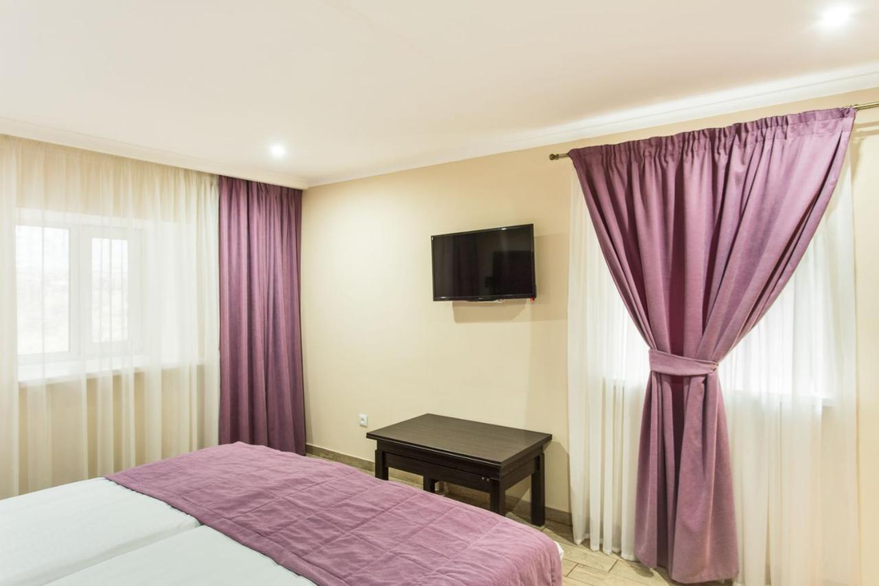 Hotel Baron أوديسا المظهر الخارجي الصورة